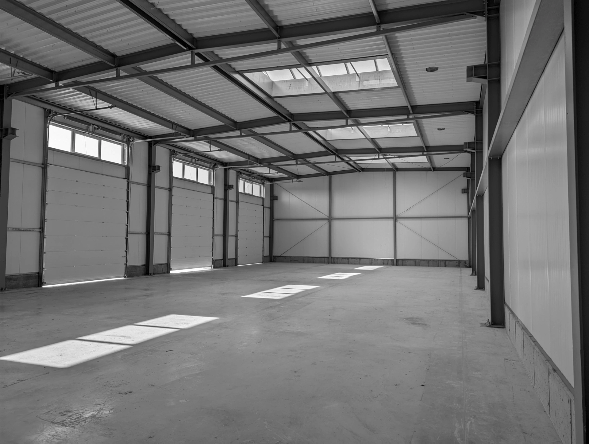 Marssel — budynek magazynowy, realizacja 8